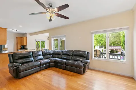 505 North Easy Street Palatine IL 60067