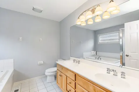 505 North Easy Street Palatine IL 60067