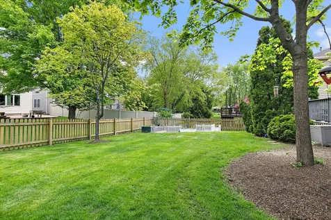 505 North Easy Street Palatine IL 60067