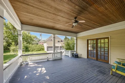 350 North Delaplaine Road Riverside IL 60546