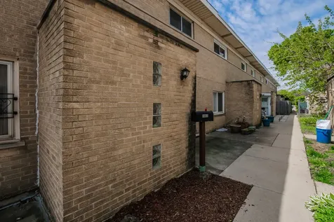 1082 Des Plaines Avenue Forest Park IL 60130