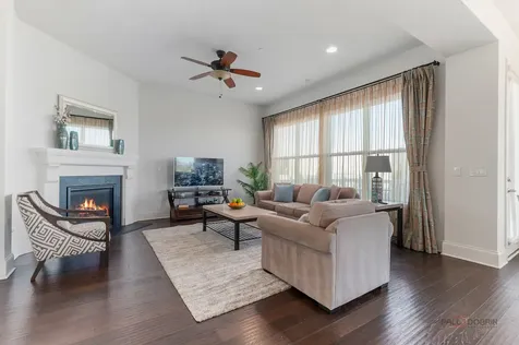 1442 Somerset Place Barrington IL 60010
