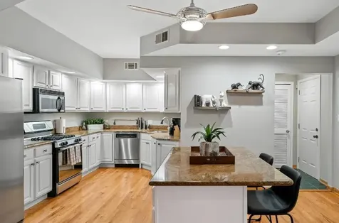 1450 West Webster Avenue Chicago IL 60614