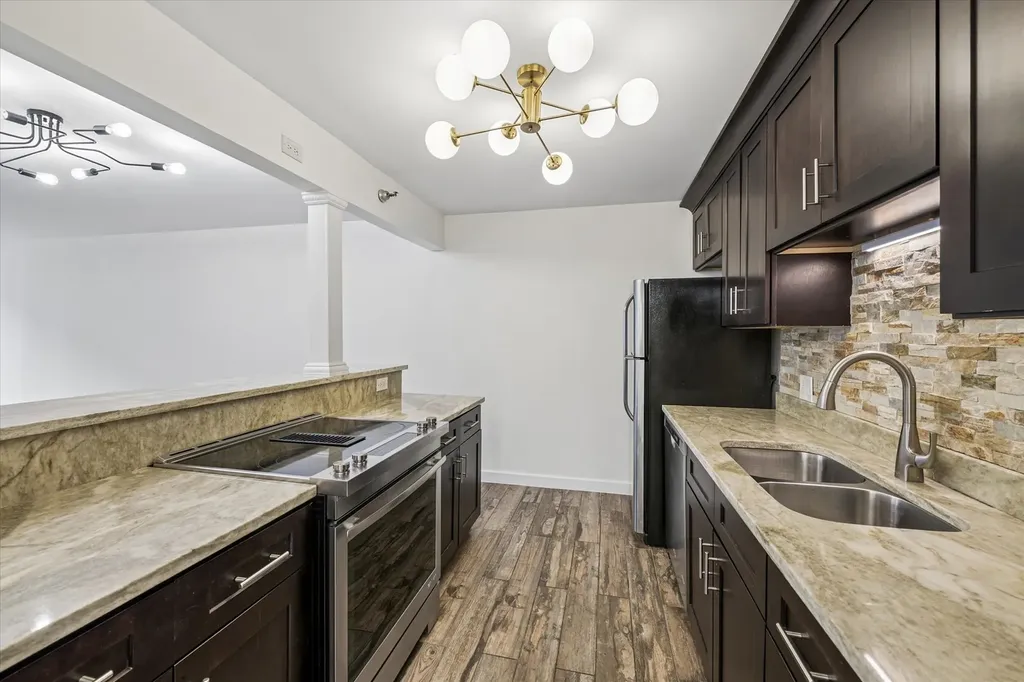 200 North Dearborn Street Chicago IL 60601