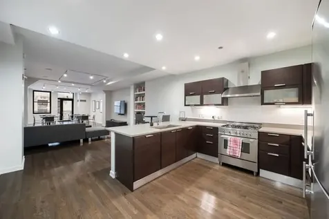 6 North Michigan Avenue Chicago IL 60602