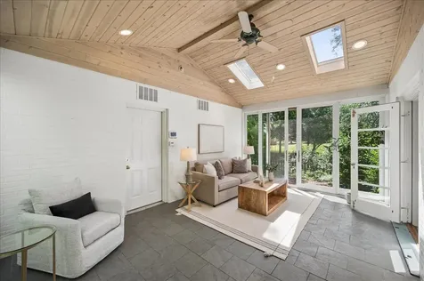 1372 Sunview Lane Winnetka IL 60093