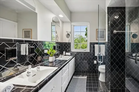 1372 Sunview Lane Winnetka IL 60093