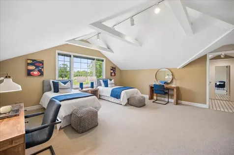 1372 Sunview Lane Winnetka IL 60093