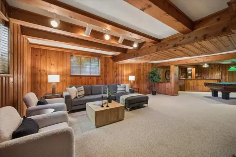 1372 Sunview Lane Winnetka IL 60093