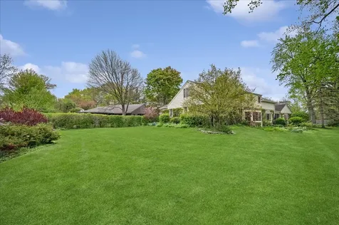 1372 Sunview Lane Winnetka IL 60093