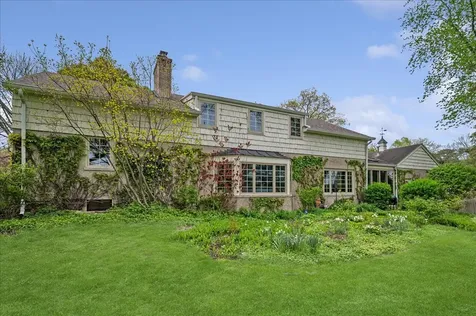 1372 Sunview Lane Winnetka IL 60093