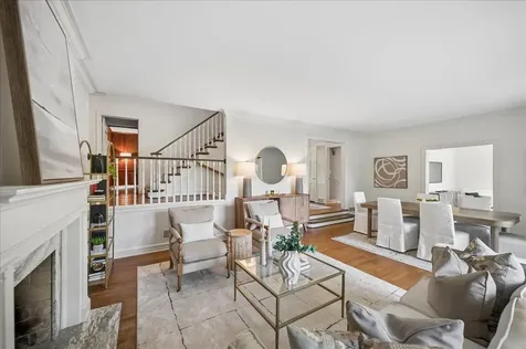 1372 Sunview Lane Winnetka IL 60093