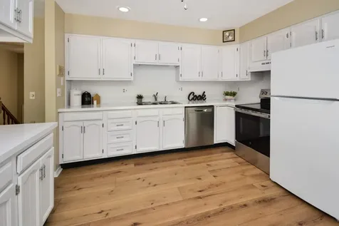 300 Raleigh Court Normal IL 61761