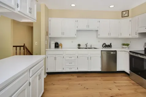 300 Raleigh Court Normal IL 61761