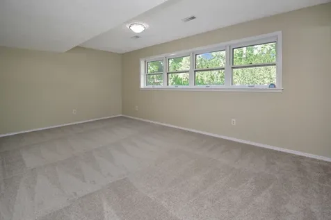 300 Raleigh Court Normal IL 61761
