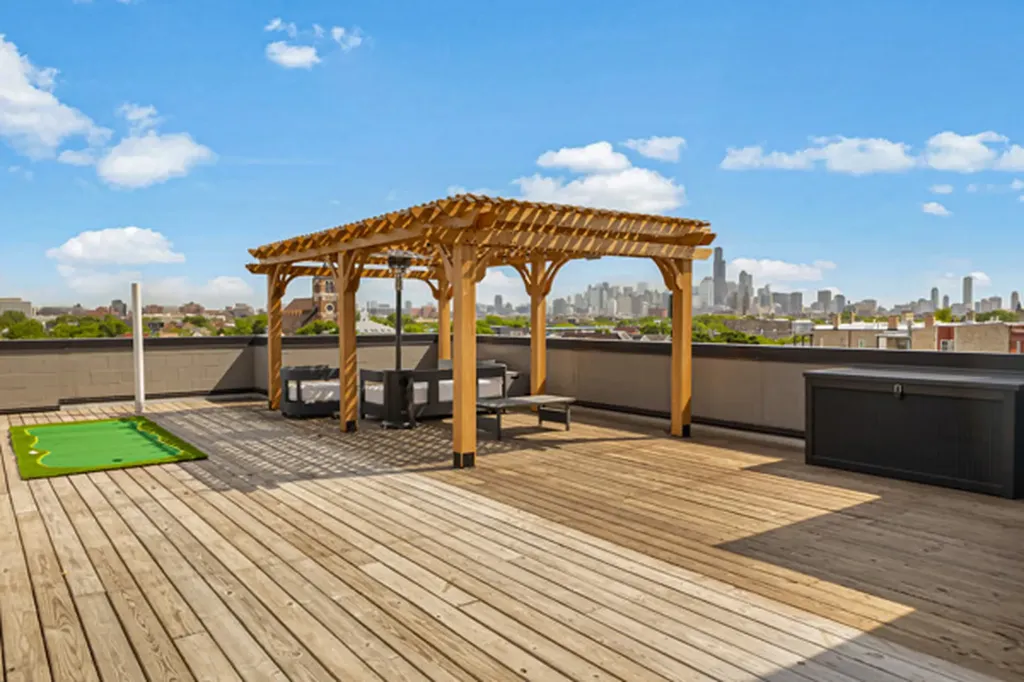 2135 West Cermak Road Chicago IL 60608