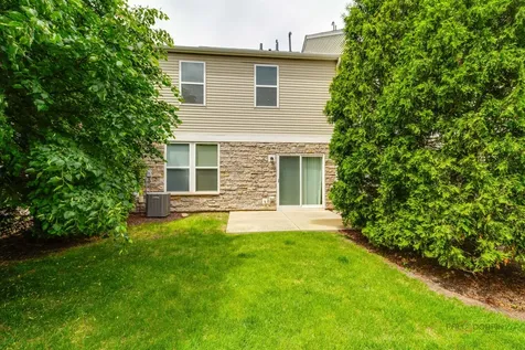 347 Devoe Drive Oswego IL 60543