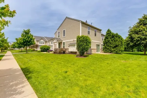 347 Devoe Drive Oswego IL 60543