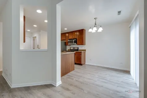 347 Devoe Drive Oswego IL 60543
