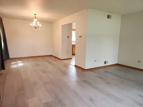 646 Meadow Lane Winthrop Harbor IL 60096