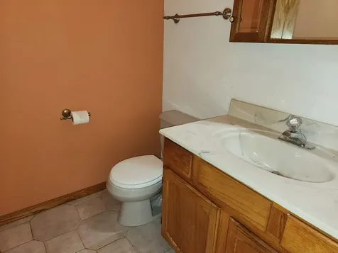 646 Meadow Lane Winthrop Harbor IL 60096