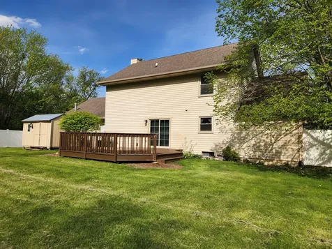 646 Meadow Lane Winthrop Harbor IL 60096