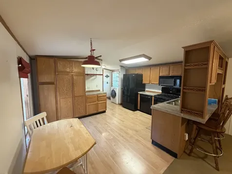 1352 13TH Street Bloomington IL 61704