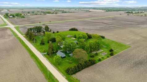 8162 South Perryville Road Cherry Valley IL 61016