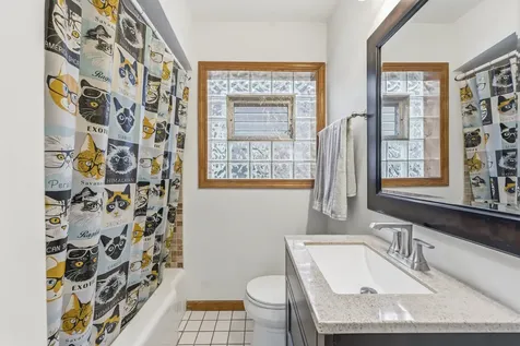 3221 Scoville Avenue Berwyn IL 60402