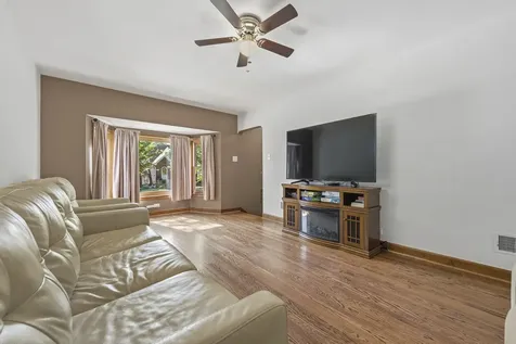 3221 Scoville Avenue Berwyn IL 60402