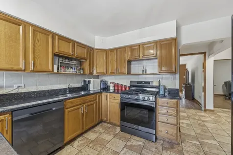 3221 Scoville Avenue Berwyn IL 60402