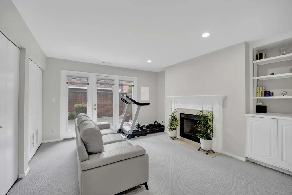 1451 West Harrison Street Chicago IL 60607