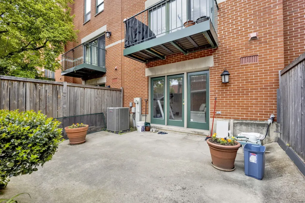 1451 West Harrison Street Chicago IL 60607