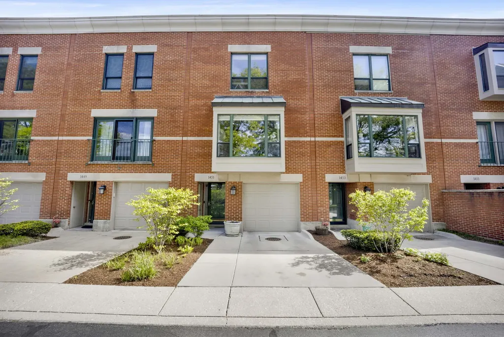 1451 West Harrison Street Chicago IL 60607