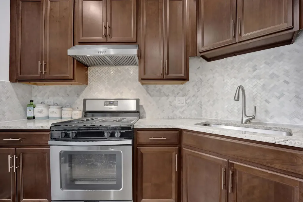 1451 West Harrison Street Chicago IL 60607