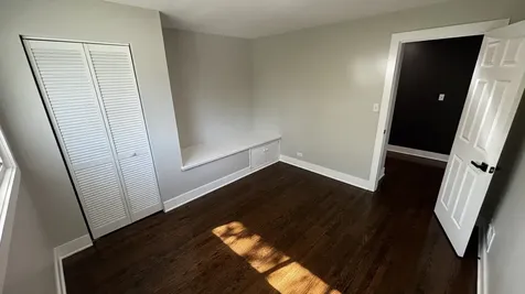 18314 Locust Street Lansing IL 60438