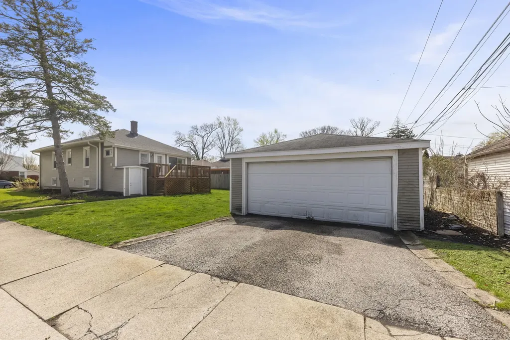 202 South Pick Avenue Elmhurst IL 60126