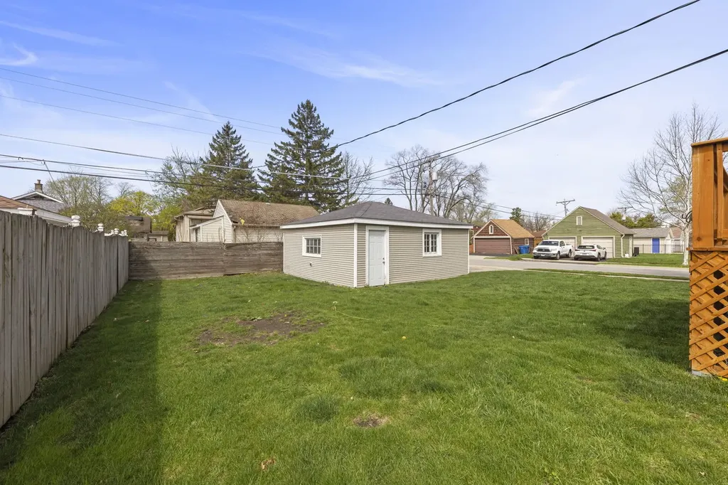 202 South Pick Avenue Elmhurst IL 60126