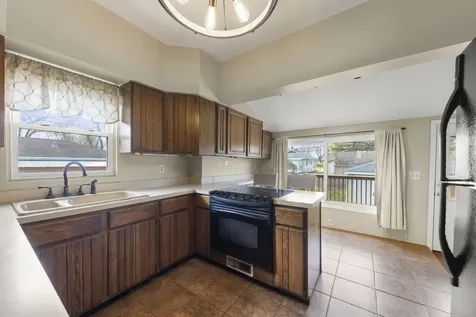 202 South Pick Avenue Elmhurst IL 60126