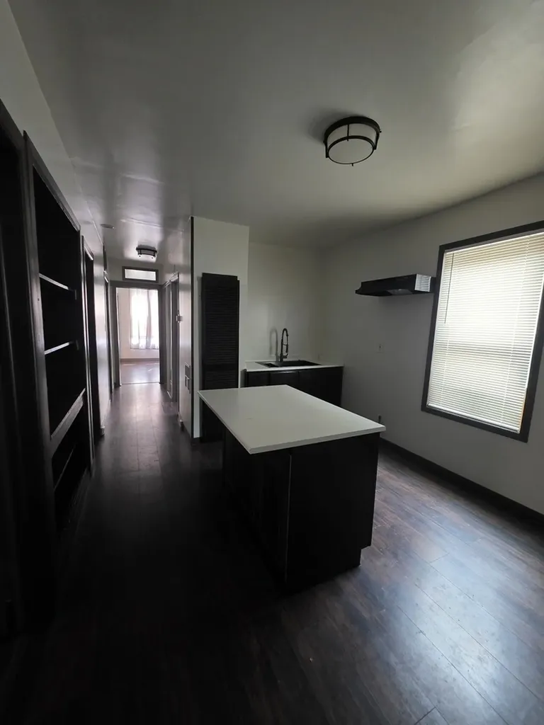4140 South Albany Avenue Chicago IL 60632