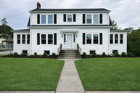 210 South Grace Street Lombard IL 60148