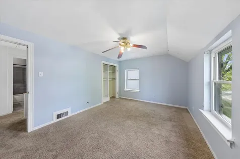 440 East Avenue La Grange IL 60525