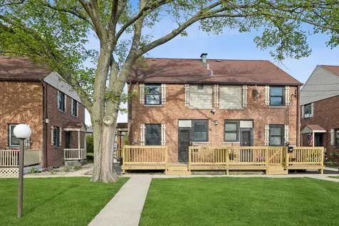 440 East Avenue La Grange IL 60525