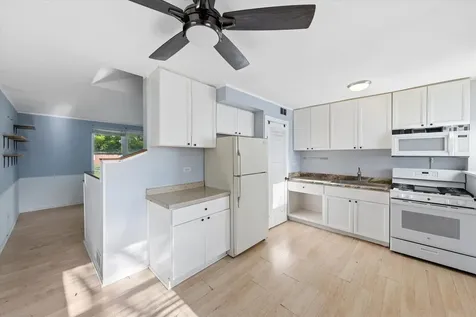 440 East Avenue La Grange IL 60525