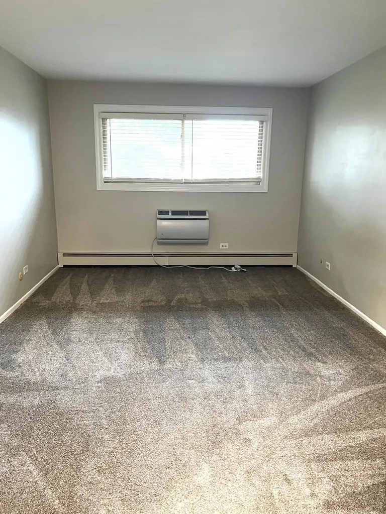 1313 South Rebecca Road Lombard IL 60148