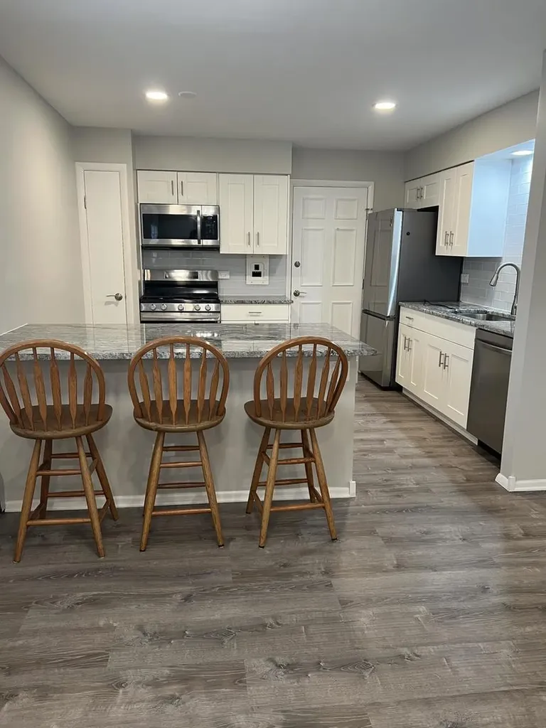 1313 South Rebecca Road Lombard IL 60148