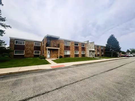 1313 South Rebecca Road Lombard IL 60148