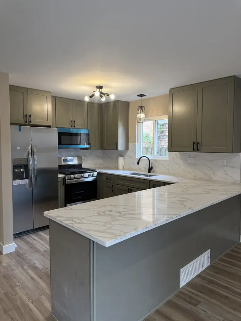 11720 South Watkins Avenue Chicago IL 60643
