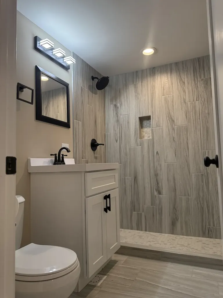 11720 South Watkins Avenue Chicago IL 60643