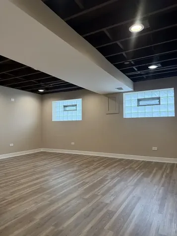 11720 South Watkins Avenue Chicago IL 60643
